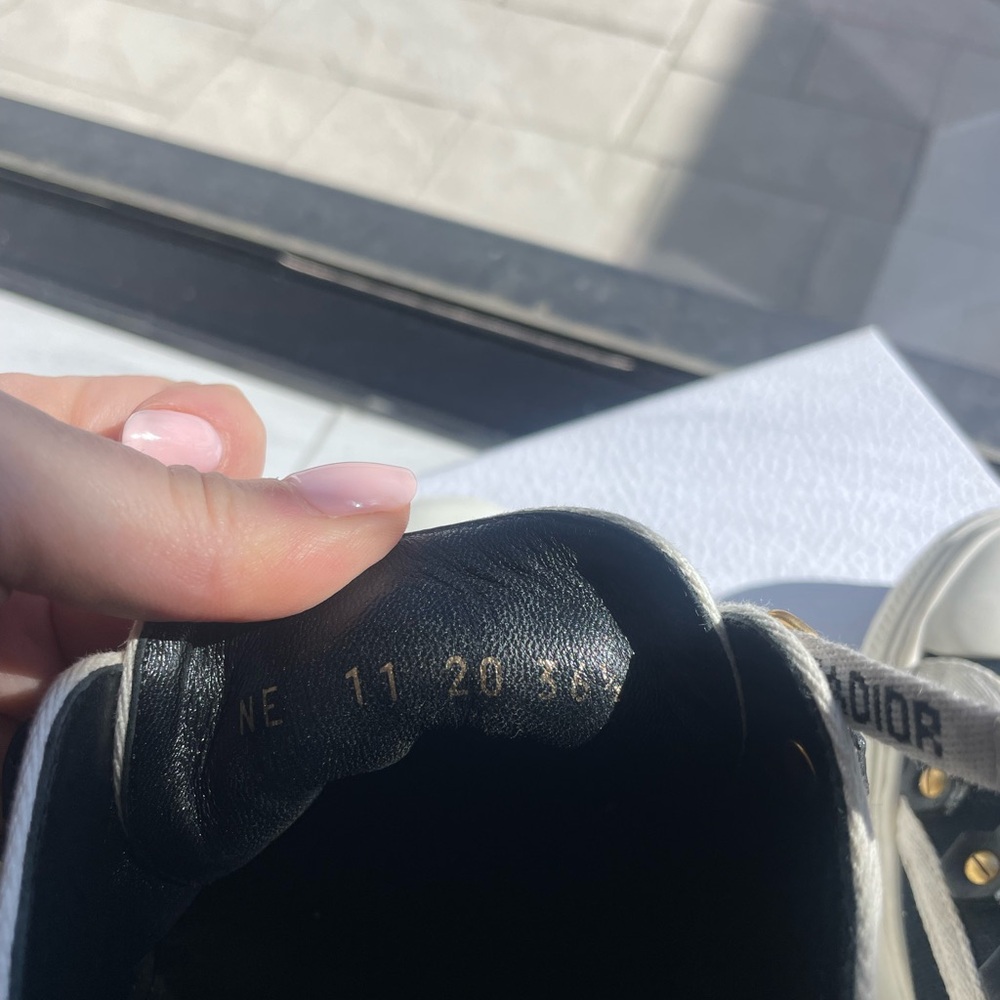 Dior sneakers - Picture 2 of 4